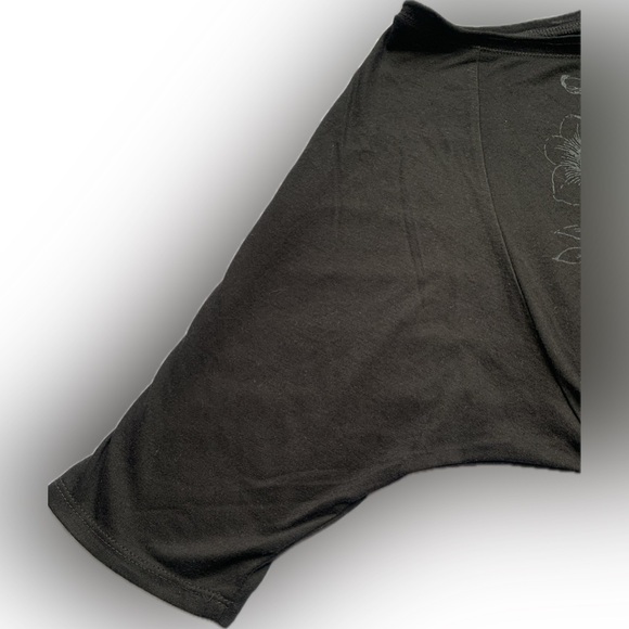 STRANDED wide neck goth 3/4 sleeve black T shirt, polyester & rayon XL - Picture 5 of 10